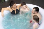 Bestway Whirlpool 2-4 Personen Pool für Garten Outdoor Schwimmbecken Sommer Badespaß Familie Kinder Premium Qualität Gartenpool Sommerurlaub – Bild 6