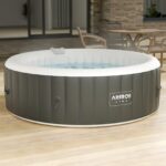 Arebos Aufblasbarer Whirlpool 6 Personen ⌀208cm | 130 Massagedüsen | 1000L | Heizung | In-Outdoor Bubble Spa mit Abdeckung